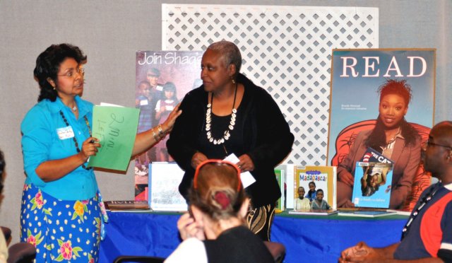 dulcevickiandbookdisplay68.jpg