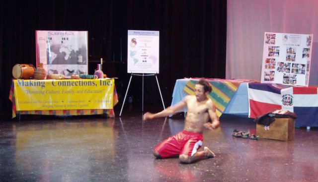 afroperuanodancedemonstration.jpg